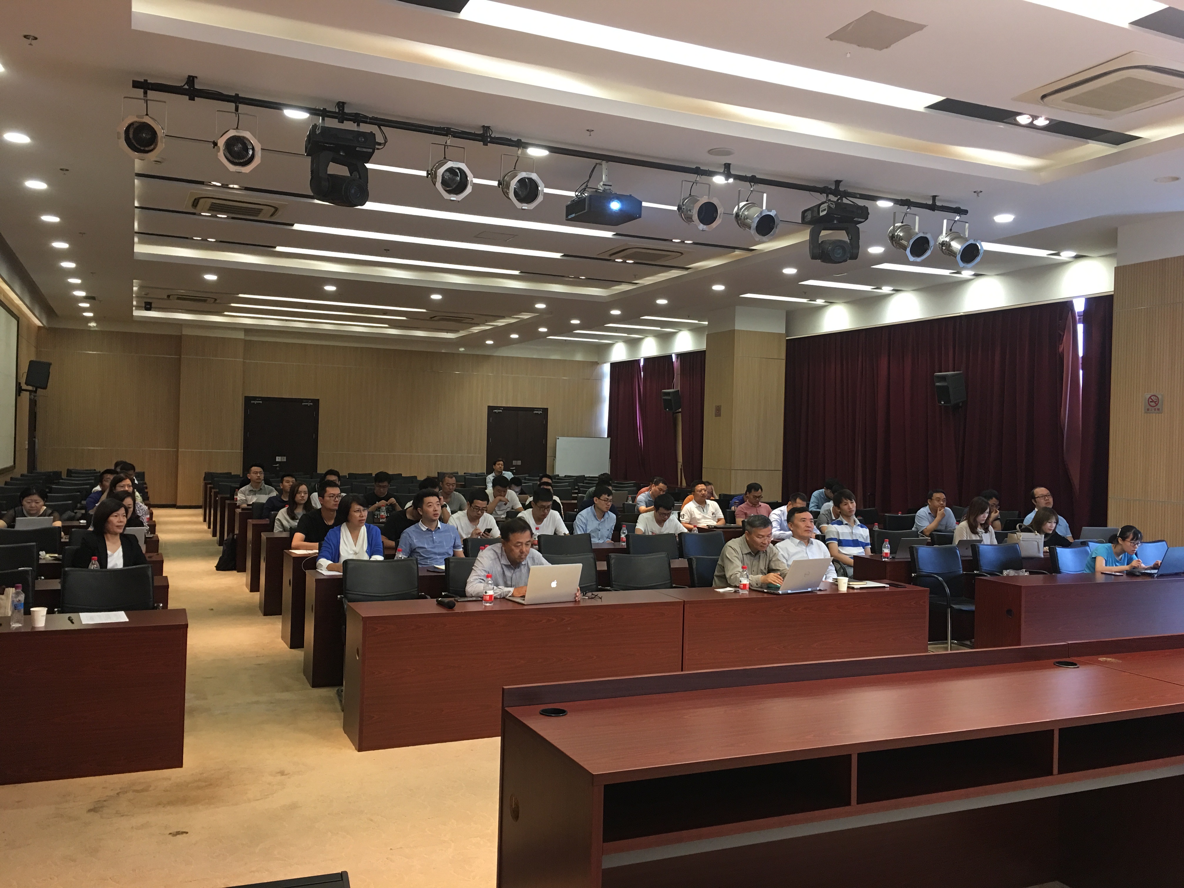 IMG_5329.jpg IMG_5329.jpg